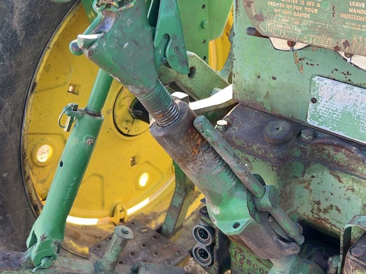 john-deere-720-image-49