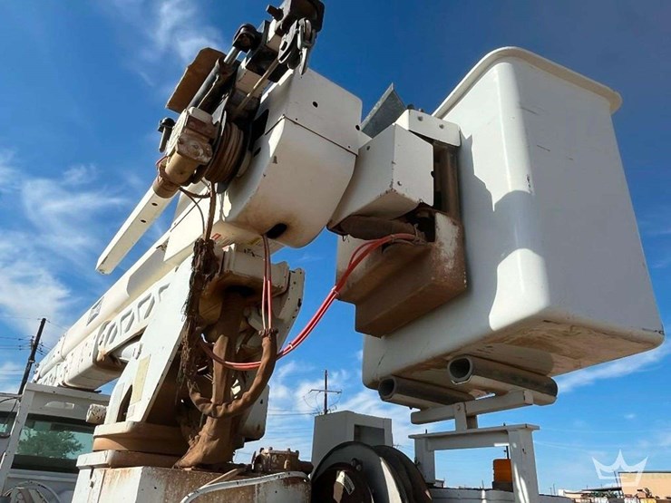 international-durastar-4300-image-30