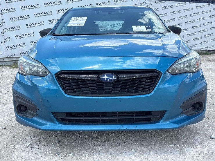 2019-subaru-impreza-awd-sedan-image-23