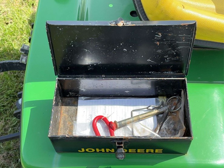 john-deere-322-image-32