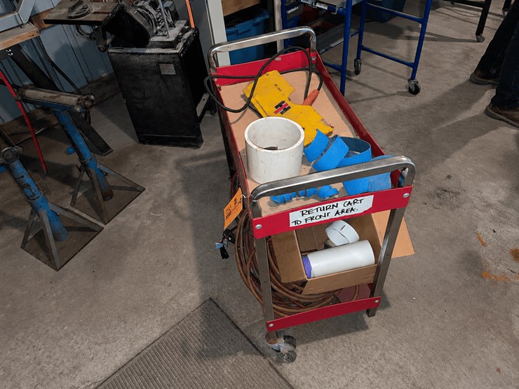 #7043-•-metal-shop-cart-and-contents-image-1