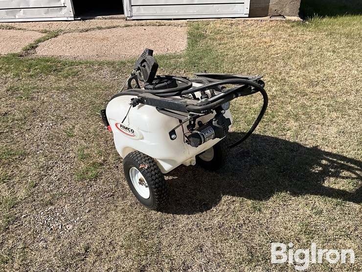 fimco-20-gal-pull-type-lawn-sprayer-image-7