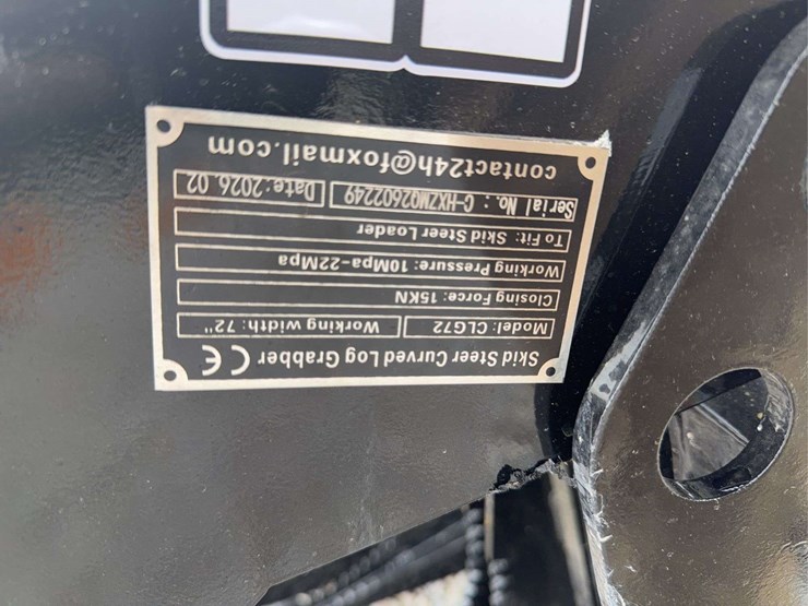 2026-giyi-72"-skid-steer-grapple-image-7