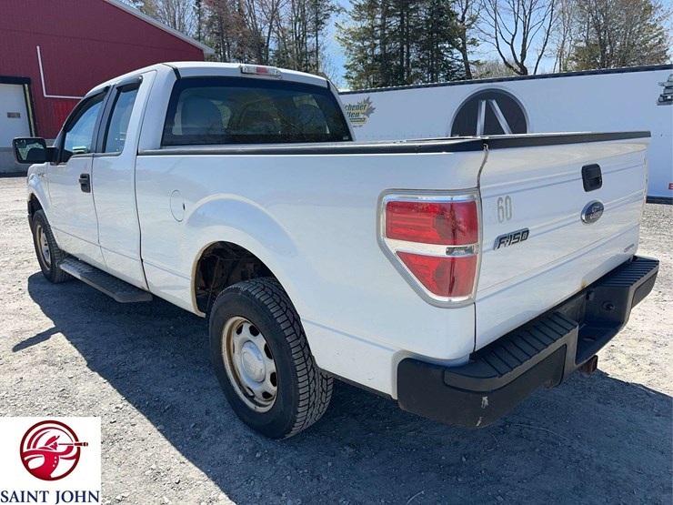 2013-ford-f150-xl-image-7
