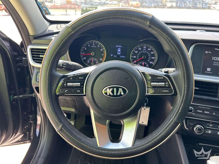 2019-kia-optima-sedan-image-13