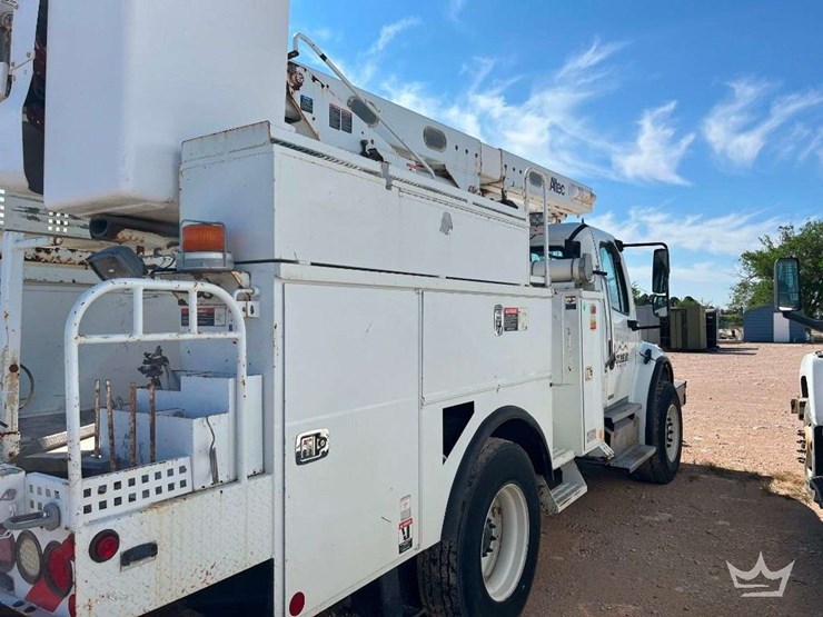 freightliner-m2-106-image-28