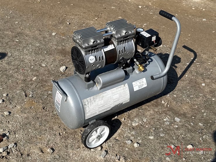 california-air-compressor-image-3