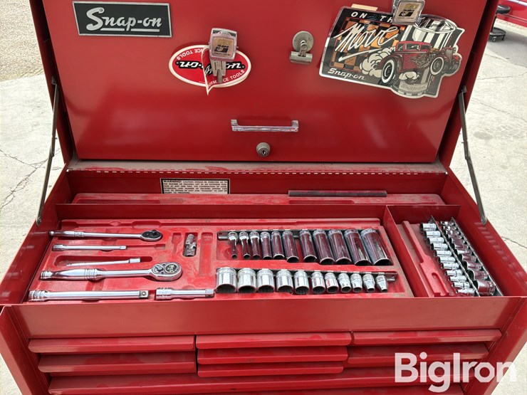 snap-on-toolbox-w/tools-image-9