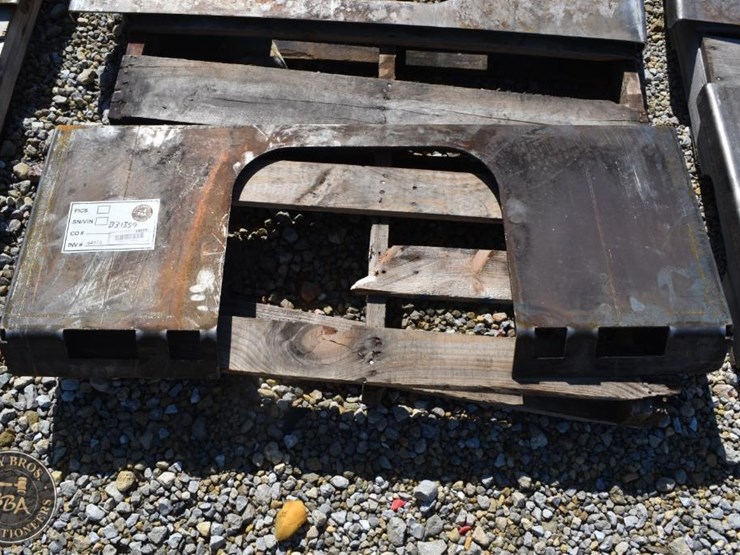 skid-steer-plate-44973-image-1