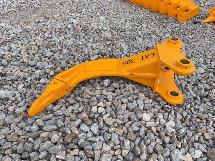 2026-gyi-excavator-ripper-image-2