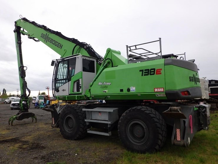 sennebogen-738e-tree-handler-image-5