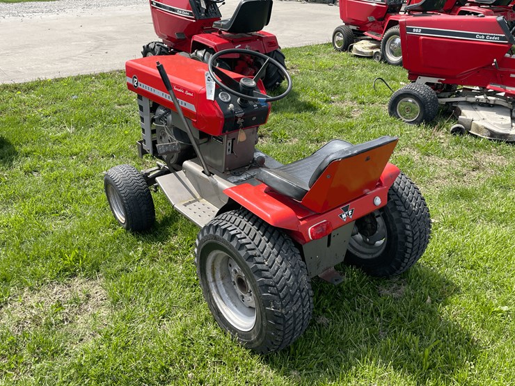 1972-massey-ferguson-12-image-3