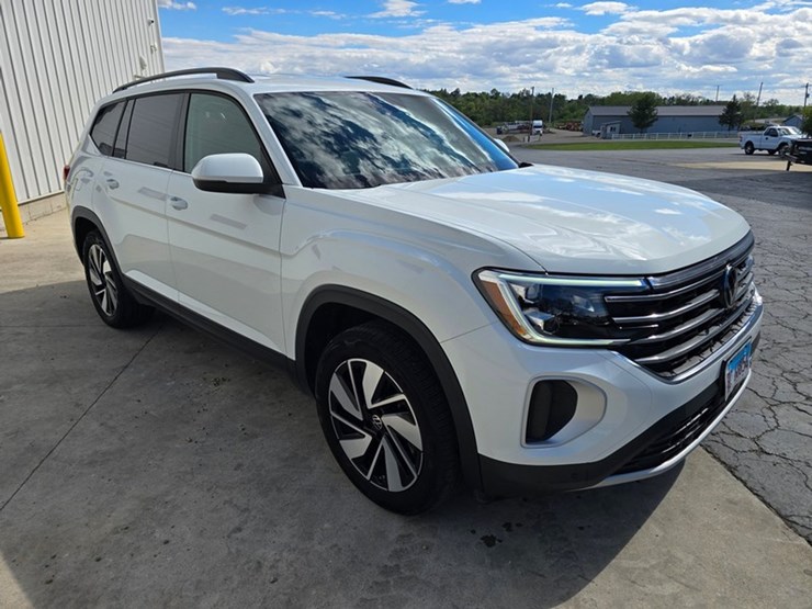 #416-•-2024-volkswagon-atlas-se-crossover-suv-image-7