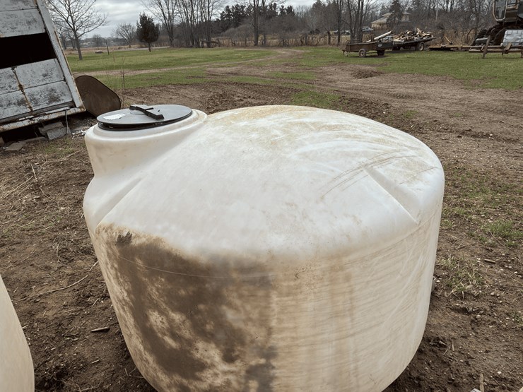 poly-tank-550-gal-image-4