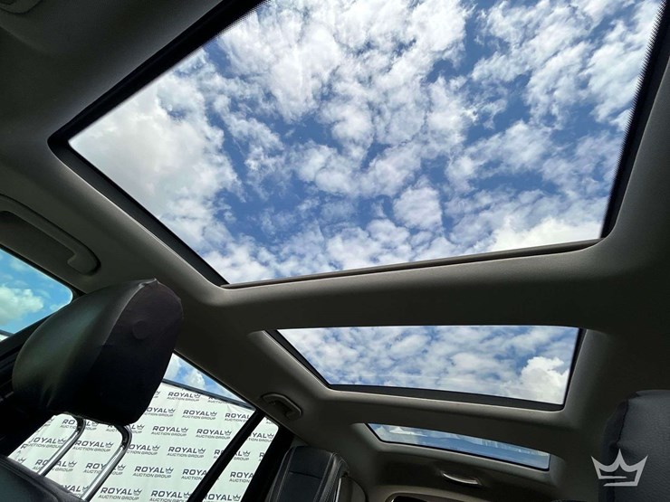 2013-mercedes-benz-gl450-image-21