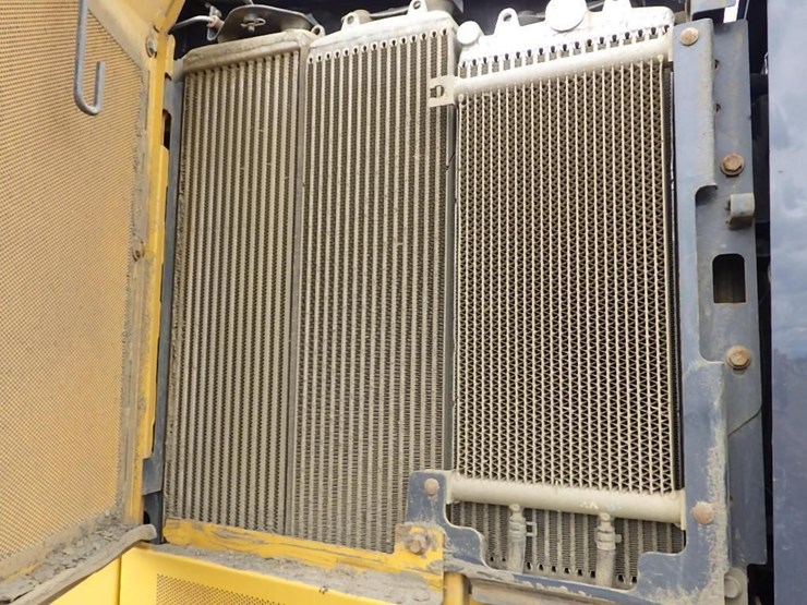 2016-deere-772gp-image-11