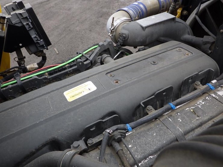 2016-kenworth-w900-image-64