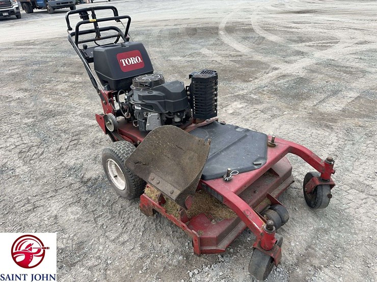toro-turbo-force-36-commercial-walk-behind-mower-image-3
