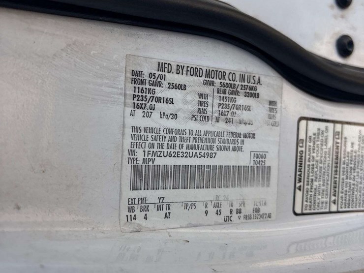 2002-ford-explorer-image-5