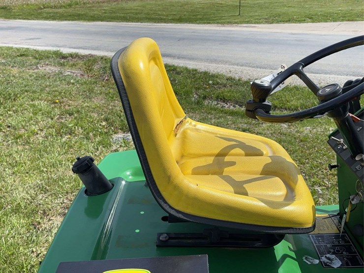 john-deere-322-image-30