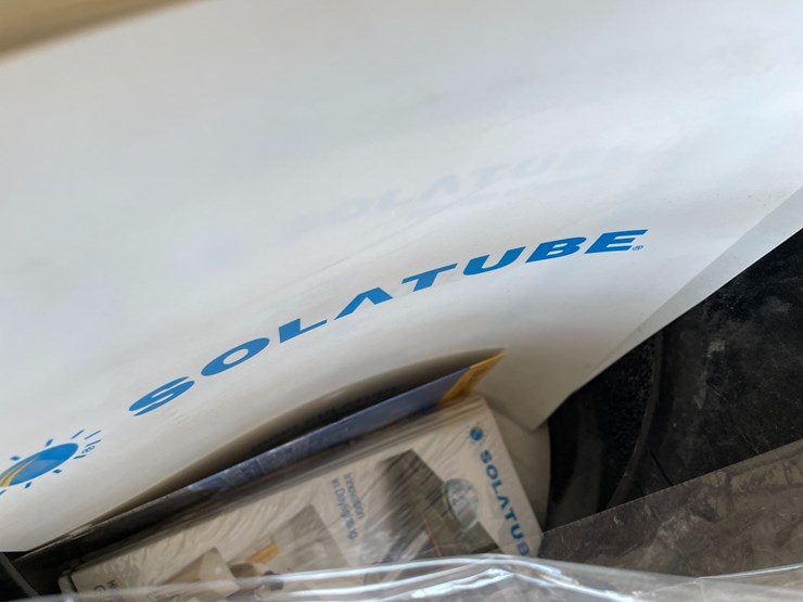 #190-•-pallet-of-solatube-kits-image-6