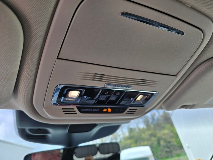 2024-lincoln-aviator-image-35