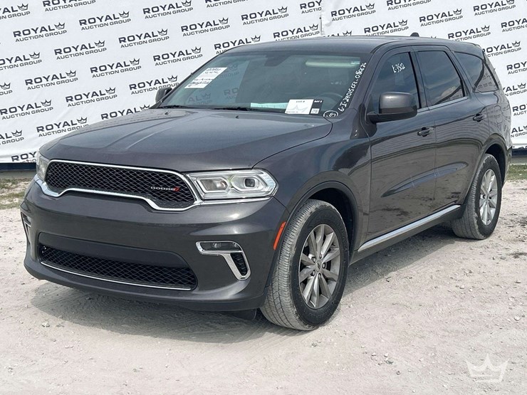 2021-dodge-durango-image-1