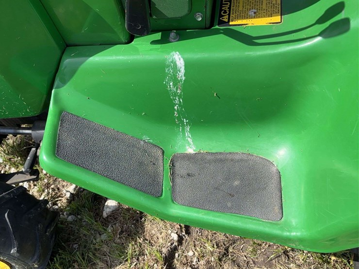 john-deere-322-image-19