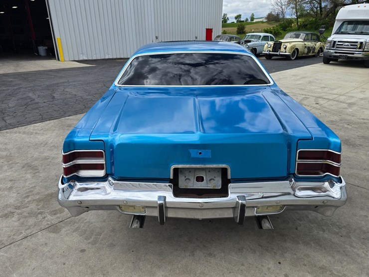 #36-•-1975-dodge-charger-daytona-se-image-4
