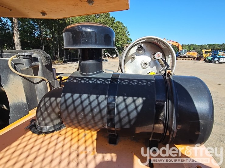 2017-broderson-ic250-image-34