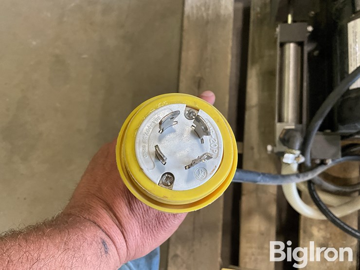 john-blue-21630-&-inject-o-meter-fertigation-pumps-image-13