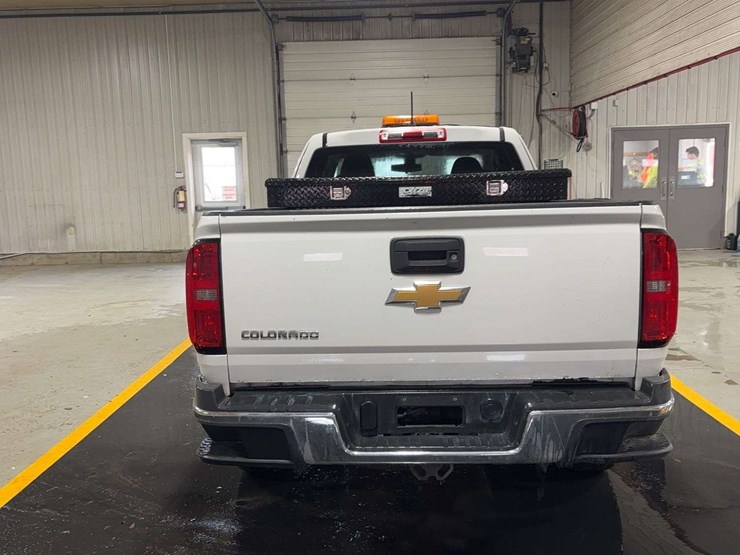 2015-chevrolet-colorado-image-4
