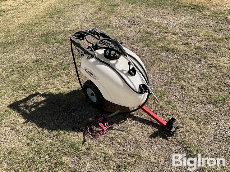 fimco-20-gal-pull-type-lawn-sprayer-image-3