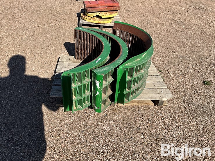 john-deere-small-wire-concaves-image-2