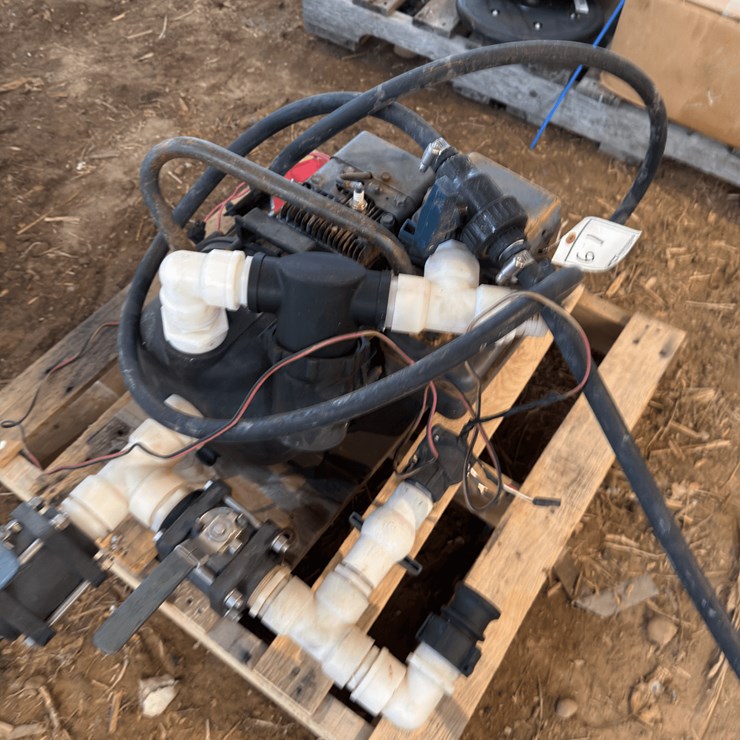(2) pumps, Pacer pump, 12 volt Transfer Pump