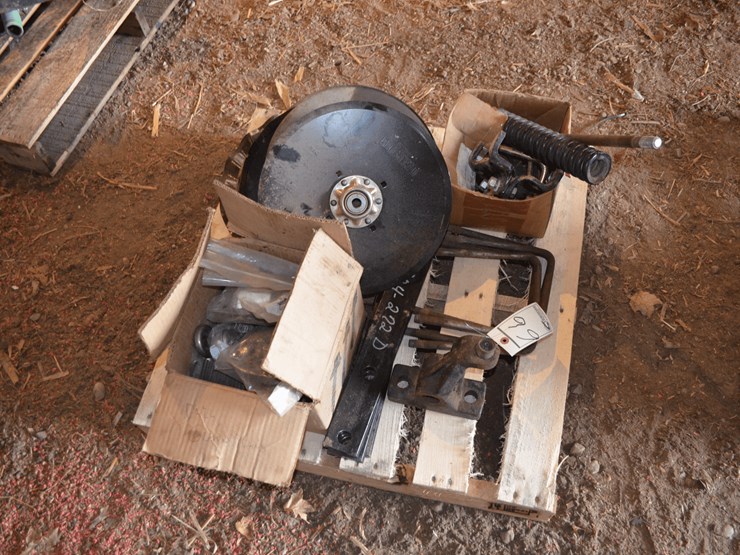 assorted-great-plains-drill-parts,-image-1