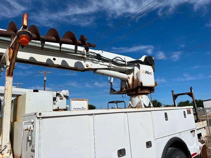 2011-international-workstar-7300-image-14