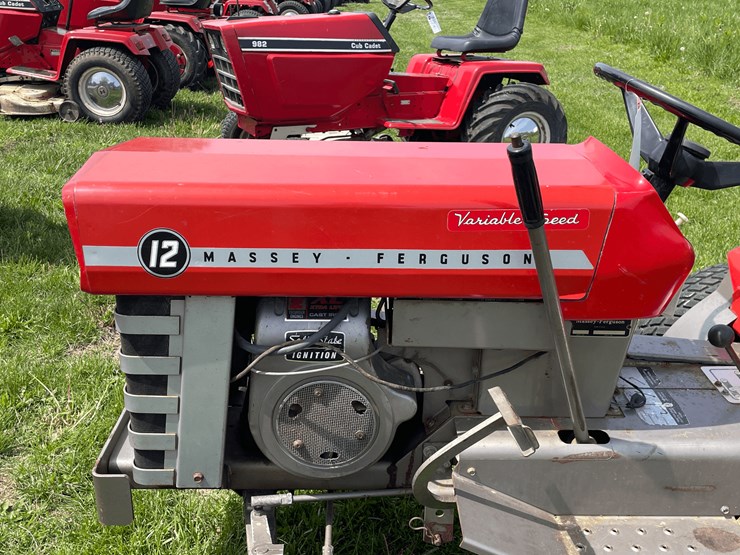1972-massey-ferguson-12-image-12