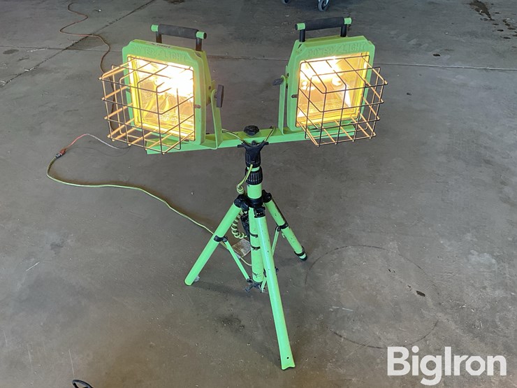 power-light-flood-light-tripod-image-9