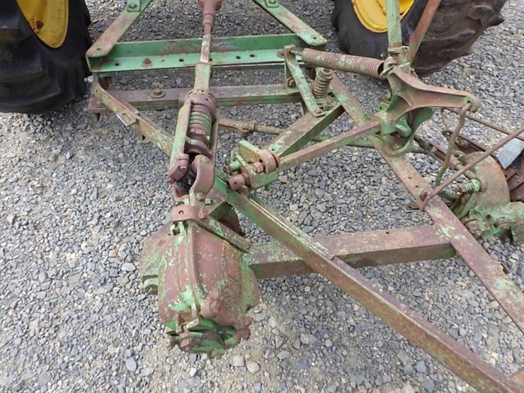 john-deere-b-image-10