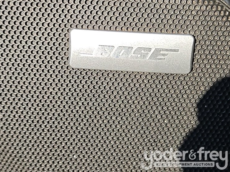 2022-chevrolet-silverado-1500-image-47