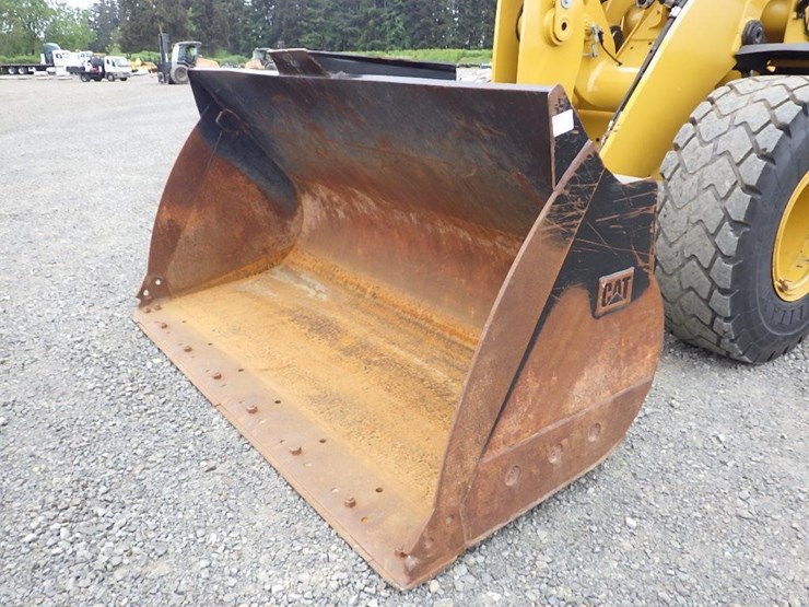 2022-caterpillar-930m-image-36