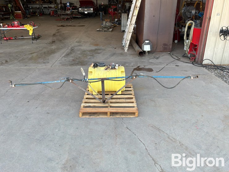 flojet-4-wheeler-sprayer-image-6