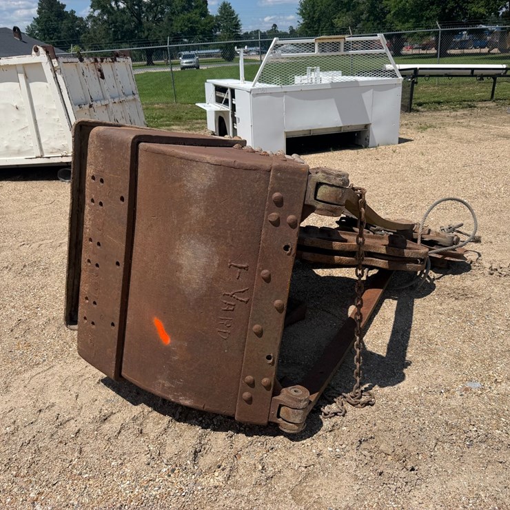 #36412 • 1YD CLAMP BUCKET