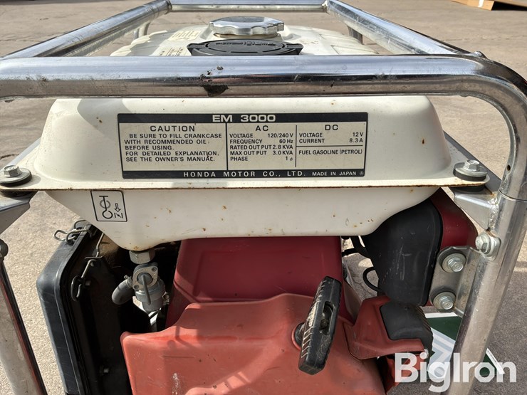 honda-em3000-generator-image-11