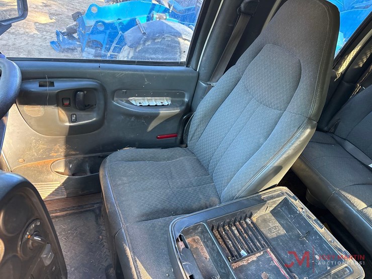 2006-chevrolet-kodiak-c5500-image-25