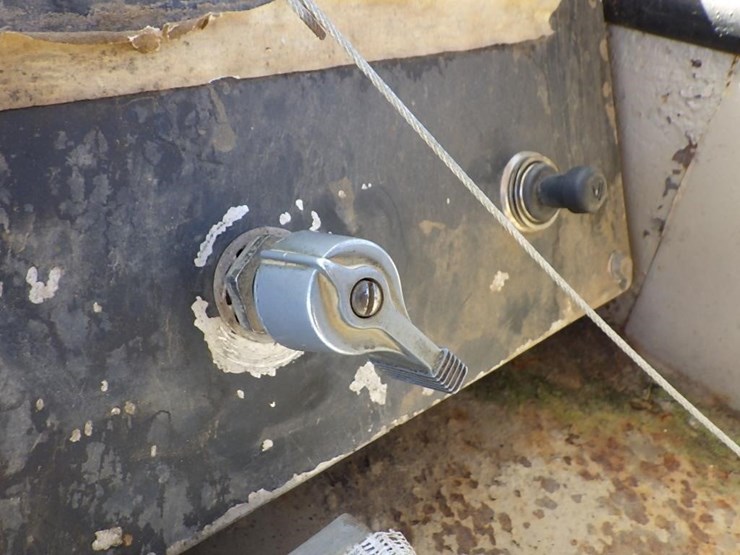 1985-caterpillar-d25c-image-50