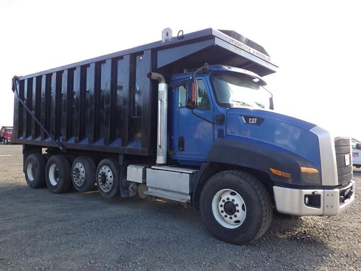 2014-caterpillar-ct660-image-3