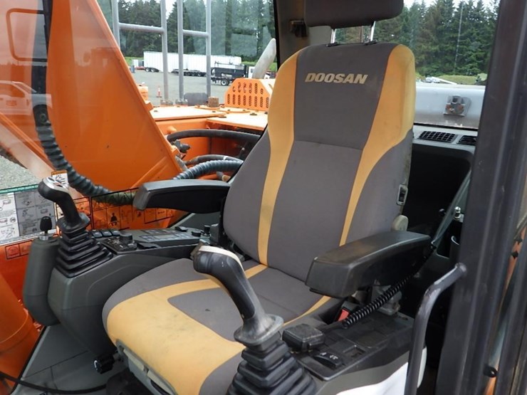 doosan-dx225-lc-3-image-46