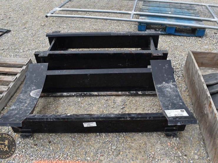 fertilizer-tank-brackets-45195-image-1